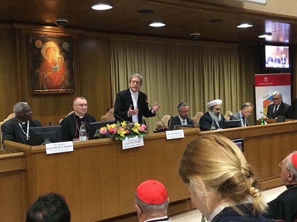 54257068_1722542557847973_3966865750597042176_n